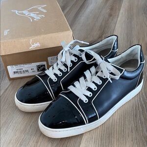 FUN VIERA FLAT PATENT LOUBOUTIN